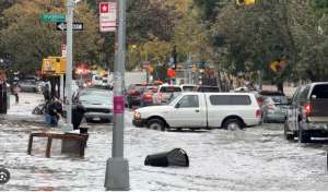 ნიუ-იორკში, ძლიერი წვიმის შედეგად დატბორილ სარდაფებში ორი გარდაცვლილი იპოვეს