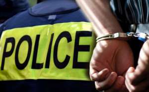 საპატრულო პოლიციამ თბილისში განსაკუთრებით დიდი ოდენობით ნარკოტიკული საშუალებები ამოიღო &ndash; დაკავებულია 4 პირი