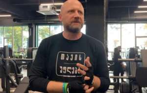 "ფიტნეს დარბაზს საცხოვრებელ სახლად ვქირაობ"