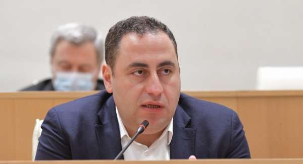 &quot;ტყუილად იხარჯებით, &quot;ქოცებო&quot; - თქვენ უკვე გაუქმებულები ხართ&quot; - გიორგი ვაშაძე
