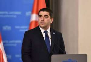 &ldquo;სტრასბურგის გადაწყვეტილებამდე, ლიეტუვის ხელისუფლება გააგრძელებს საქართველოს რეპუტაციის დაზიანებას, ხოლო სტრასბურგი რომ უსაფუძვლო თავდასხმაში ამხელს, ბოდიშსაც არ მოიხდის&rdquo; &ndash; პაპუაშვილი