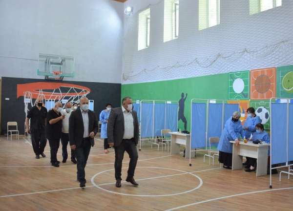 ვაქცინაციის ხელმისაწვდომობის გაუმჯობესების მიზნით იმერეთის რეგიონში კიდევ ერთი მასობრივი იმუნიზაციის ცენტრი გაიხსნა
