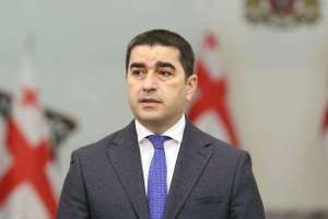 ''გაუგებრობები, რაც იყო, ამოწურულია, უკრაინელ კოლეგასთან შევთანხმდით, რომ დეზინფორმაციის გავრცელების მაღალი რისკებიდან გამომდინარე, ყველა საკითხი ერთმანეთთან გადამოწმდეს'' - შალვა პაპუაშვილი