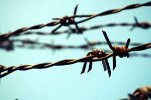 საოკუპაციო რეჟიმმა გაავლო ახალი მავთულხლართები, დამონტაჟდა ახალი კონსტრუქციები - სუს