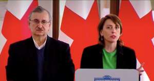 ხატია დეკანოიძესა და რომან გოცირიძეს პოლიტიკური ჯგუფის შექმნის უფლებას არ აძლევენ