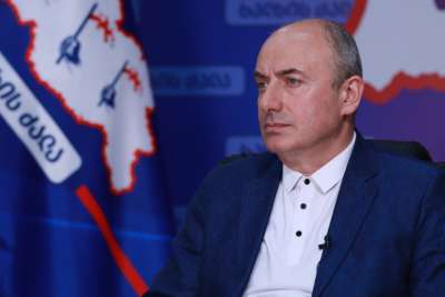 ,,ჩვენ უკვე დიდი ხანია, &ldquo;კალასებს&rdquo; და მის მხარდამჭერებს დიდ ყურადღებას აღარ ვაქცევთ; ყოველთვის ვამბობდით, რომ ყურადღება უნდა მივაქციოთ ჩვენს ქვეყანას, ხალხს&rdquo; &ndash; გურამ მაჭარაშვილი