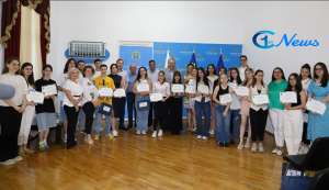 ქუთაისის მუნიციპალიტეტის მერიის თეთრ დარბაზში, პროექტის "ახალგაზრდები მშვიდობიანი თანაცხოვრებისთვის&rdquo; - შემაჯამებელი შეხვედრა გაიმართა - ვიდეო