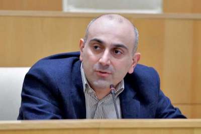 "როგორც ჩვენ ვაპატიეთ ბევრ ადამიანს წარსულში,90-იან წლებში,ისე უნდა ვაპატიოთ მიხეილ სააკაშვილს"- სანდრო რაქვიაშვილი