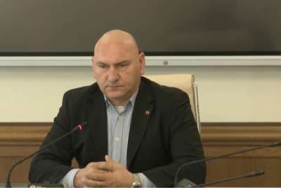 &quot;სამხედრო მოქმედებათა მართვაში უხეში ჩარევით მივიღეთ ის, რომ ჯარმა ვერ შეასრულა ამოცანა, მათ არ მისცეს საშუალება განეხორციელებინათ ის, რაც იყო დაგეგმილი და რაც მათ უნდა გაეკეთებინათ&quot;- ლაშა ქოიავა