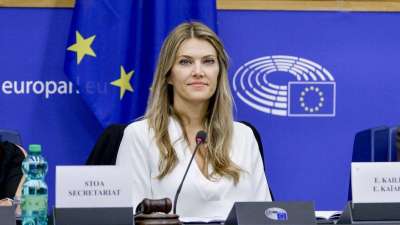 კორუფციის საქმეზე ევროპარლამენტის ვიცე-პრეზიდენტი დააკავეს