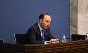 &ldquo;აგენტების კანონის&rdquo; საკომიტეტო განხილვიდან ანრი ოხანაშვილმა 7 დეპუტატი გააძევა