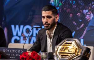 "მტკივნეულია იმის ყურება, როგორ სცემს სპეცრაზმი აქციის მონაწილეებს, რომლებიც იბრძვიან ყველას, თვით პოლიციის კეთილდღეობისთვის" - ილია თოფურია