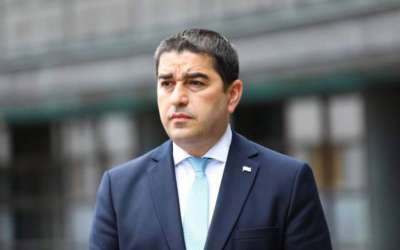 "ზოგიერთი ევროპელი ბიუროკრატი გეოგრაფიაში ვერ ერკვევა, ჰგონია, რომ საქართველოს შეიძლება თავზე გადაახტე და ევროპა აზიას დააკავშირო"