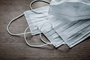 დახურულ საჯარო სივრცეში პირბადის ტარება სავალდებულო გახდა