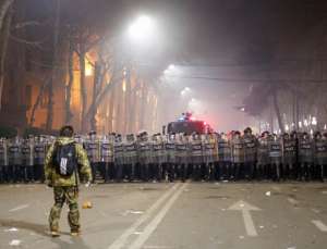 "კანონის მიღებით, საქართველო შეუერთდება არადემოკრატიული და ავტორიტარული პოსტსაბჭოთა სახელმწიფოების სიას" - BBC