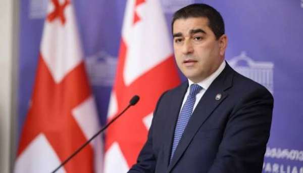 ,,ჟურნალისტის მხრიდან წესების დარღვევის პირველ ჯერზე აკრედიტაცია ერთი თვით, მეორე ჯერზე კი ერთ წლამდე ვადით შეჩერდება" &ndash; შალვა პაპუაშვილი