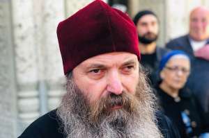 "თამაზ გინტურმა მტარვალებს აჩვენა, რომ ვერ დაგვამარცხებენ" - მეუფე იაკობი