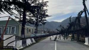 ძლიერ ქარს ლანჩხუთში ერთი ადამიანის სიცოცხლე ემსხვერპლა