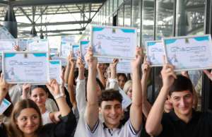 ქუთაისის მუნიციპალიტეტის მერიამ 2025 წლის 100%-იანი სახელმწიფო გრანტის მფლობელი სტუდენტები დააჯილდოვა