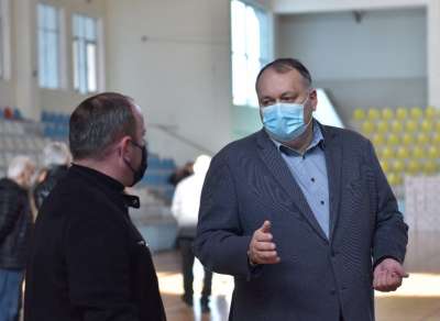 ქუთაისის&nbsp; მერია სხვადასხვა სოციალური ჯგუფებისთვის საახალწლო ამანათების დარიგებას აგრძელებს