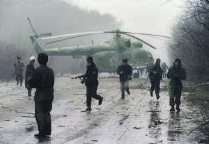 ჩეჩნეთიდან ჩასულმა ჯარისკაცებმა ლუგანსკის ქალაქ რუბიჟნეში მშვიდობიანი მოსახლეობის სახლებიდან გამოსახლება დაიწყეს