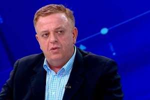 "ვაკელებო, ხომ აიღო ყველაზე მეტი ხმა ჩვენს უბანში მაჯლაჯუნების ამ &bdquo;სბროდმა&rdquo;? ჰოდა, დაეწვიეთ ახლა შუა ვარაზისხევში შემწვარ კარტოფილზე" - ლევან ნიკოლეიშვილი &ndash; ოპოზიციაზე