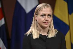 შსს-მ ეუთო-ს მოქმედი თავმჯდომარე, ფინეთის საგარეო საქმეთა მინისტრი ელინა ვალტონენი 5000 ლარით დააჯარიმა