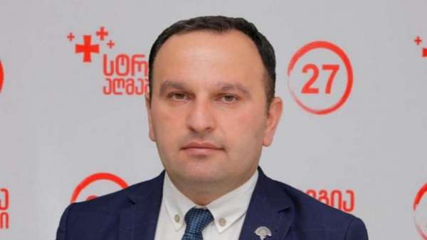 &quot;კობახიძესა და ზახაროვას შორის მხოლოდ სქესშია სხვაობა, მიდგომებსა და დამოკიდებულებებში განსხვავება არ არის&quot;