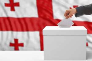 "ოცნების" აქტივისტი ფულს არიგებდა" - აცხადებს ოპოზიციის წარმომადგენელი