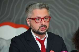 "საძაგლობაა ქალთან მიმართებით ასე მოქცევა, ვწუხვარ და პრეზიდენტს ბოდიშს ვუხდი" - ნიკა გვარამია