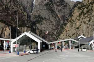 საბაჟო გამშვებ პუნქტებში დიდი ოდენობით არადეკლარირებული ოქროს ნაკეთობების შემოტანის ფაქტები აღკვეთეს