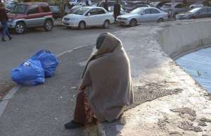 "მაძღრები ვერ ხედავთ სხვის შიმშილს არა?  ერთი დღე გამომყევით და გაჩვენებთ როგორ წყდებიან შიმშილით, უექიმობით, უსახლკარობით"