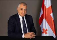 &quot;მივმართავთ საჯარო სექტორში დასაქმებულებს, ნუ შეგაშინებთ ხელისუფლების ცვლილება, პოლიტიკური ანგარიშსწორების დრო დასრულდა&quot; - მამუკა ხაზარაძე