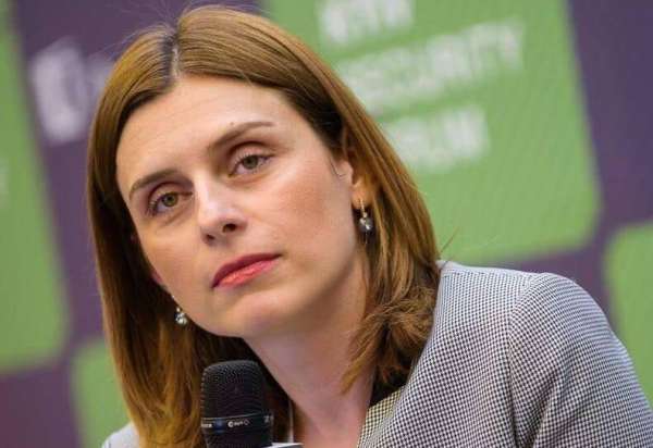 “ჩვენ უკვე ვართ ომში” - თეონა აქუბარდია