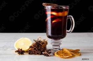 როგორ მოვამზადოთ გლინტვეინი - თბილი სასმელი ზამთრის ცივ დღეებში