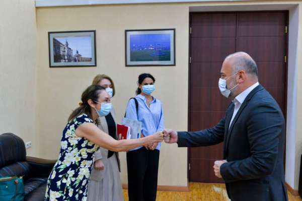 ზვიად შალამბერიძე USAID-ის ,,დამსაქმებლები პროფესიული განათლებისთვის“ - პროგრამის ხელმძღვანელს როზა ჩიაპეს შეხვდა