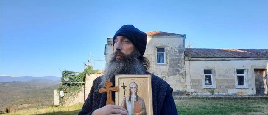ხანძრის შედეგად დაშავებული გელათის მონასტრის წინამღვარი საავადმყოფოში გარდაიცვალა
