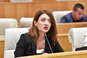 “მშვიდობიანი მომიტინგეები რეჟიმს შეატოვეს” – ანა ბუჩუკური