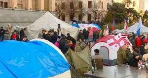 პოლიტიკური კრიზისი საქართველოში: ოცნებიდან ისტერიამდე ერთი ნაბიჯია