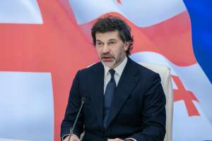 “გზის გადაკეტვის მცდელობები გარედან არის დაფინანსებული” - კახა კალაძე რუსთაველის გამზირზე მიმდინარე აქციასთან დაკავშირებით