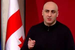 აქაურობას მალე ავუღე ალღო, ვიცი, რისთვისაც ვზივარ - ნიკა მელია