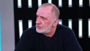 "მადამ სალომე, ევროპას ხმას რომ მიაწვდენთ, ექო უკან როგორ ბრუნდება, ევროებით?" - გოგა ხაინდრავა