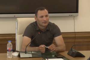 &ldquo;თავდაცვის სამინისტრო შემოვიდა ვერტმფრენებით, ოპერაცია რომ დაიწყო კოდორში, მაშინ დაიწყეს სახლების დაბომბვა, მამიდაჩემი, რუსიკო გერლიანი ეზოში დაცხრილეს, რაზეც თქვეს, რომ გათვალისწინებული მსხვერპლი იყო, არაუშავსო&rdquo; - თორნიკე გერლიანი