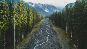 რაჭაში, სტიქიის გავრცელების არეალში დაუშვებელია ახალი ინფრასტრუქტურის მოწყობა და არსებული შენობა-ნაგებობების ფუნქციონირება - ანგარიში