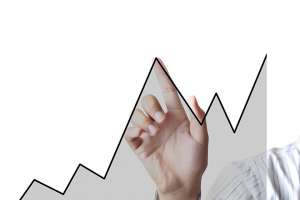 საქართველო მსოფლიო ინფლაციის ახალი ტალღის დარტყმის ქვეშ - ფასების მოთოკვა მინიმუმ რამდენიმე თვე შეუძლებელი იქნება