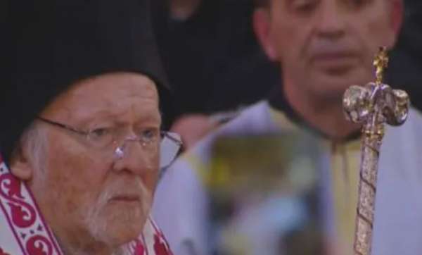 "გამხნევდით ძმანო და შვილნო, თქვენი პატრიარქი და მამა არ მომკვდარა, არამედ სძინავს, სწორედ პატრიარქ ილიაზეა ნათქვამი: &bdquo;მკვდარი ცოცხალია&ldquo;, რამეთუ მართალი მკვდარნი ცოცხლობენ"