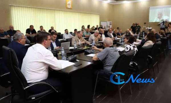დღეს, ქუთაისის მუნიციპალიტეტის საკრებულოს რიგგარეშე მე-4 სხდომა გაიმართა
