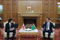 თურქმენეთში მშვიდობისა და ნდობის საერთაშორისო წლისადმი მიძღვნილი ფორუმი იმართება