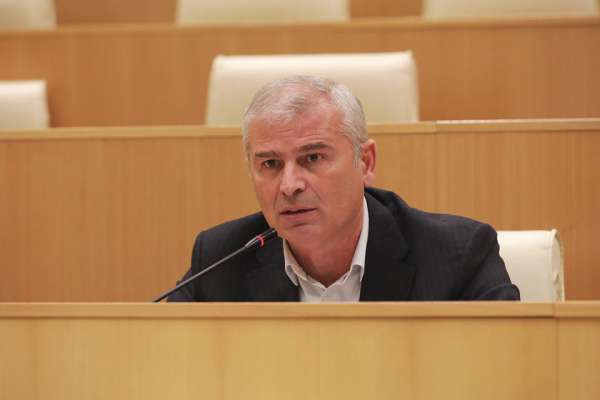 &quot;კანონის მიღება რევოლუციის სტარტაპად აქციეს&quot; - ირაკლი ქადაგიშვილი