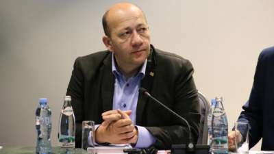 ზუსტად ვიცი, ვინ უშლიდა ხელს საქართველოს ევროინტეგრაციას, მართლა კაბინეტ-კაბინეტ ვინ დადიოდა - კონკრეტული სახელი და გვარები ვიცი - ირაკლი პეტრიაშვილი